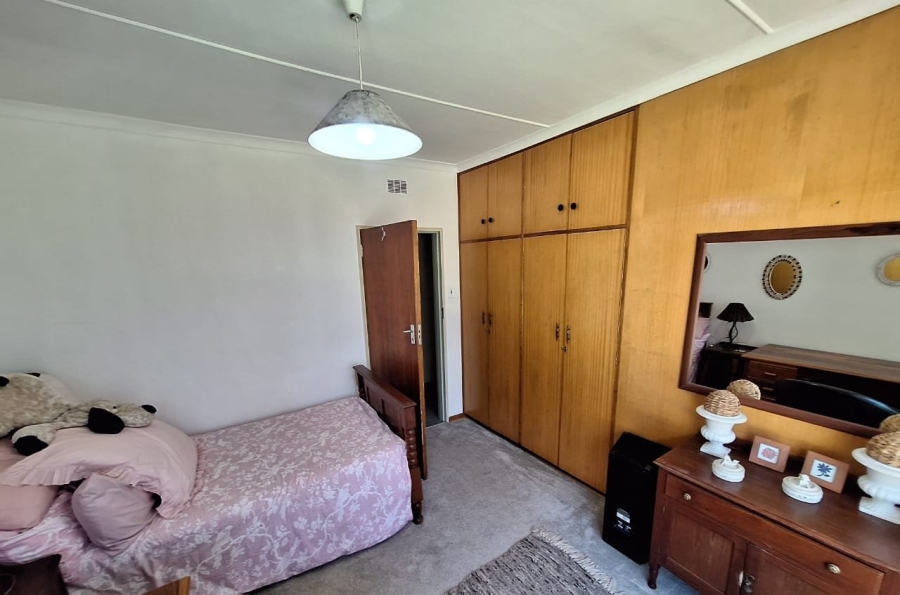 5 Bedroom Property for Sale in Fichardt Park Free State